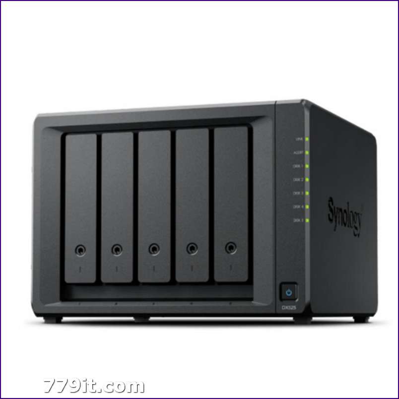 2026家庭NAS选购指南：极空间/绿联/群晖谁更值得买？小白免配置，打造私人云盘与影院